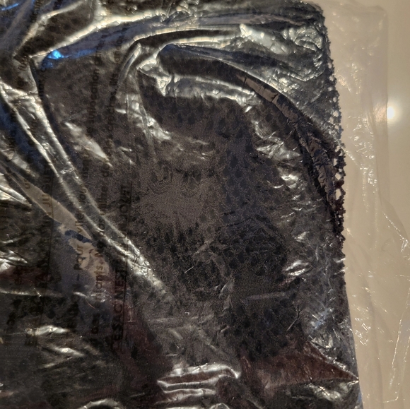 TORRID Premium Leggings Skull Mesh Size 2 - Picture 11 of 11